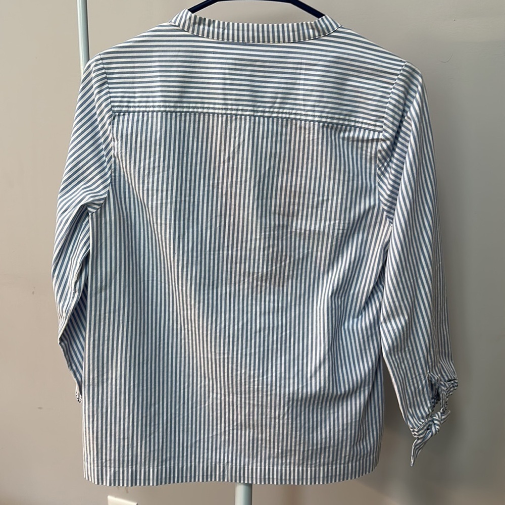 Vineyard Vines Striped Embroidered Blouseπ - Picture 9 of 15